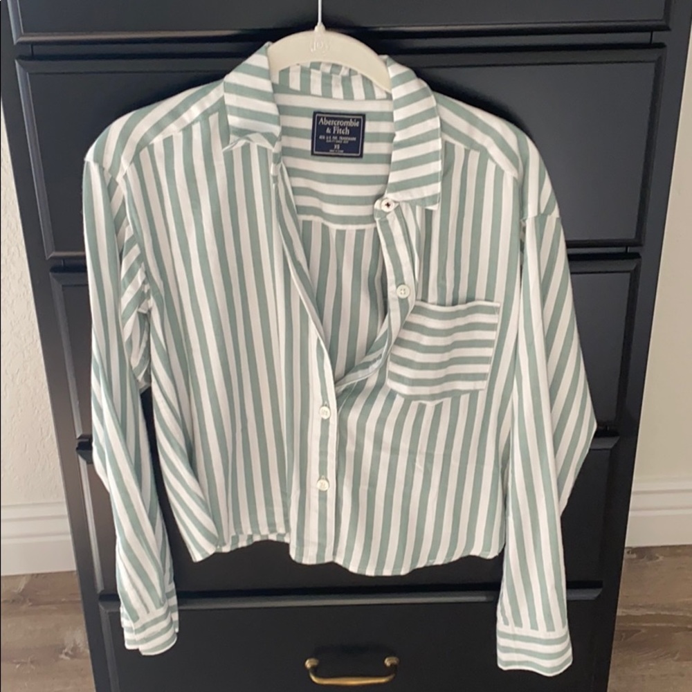 Abercrombie top